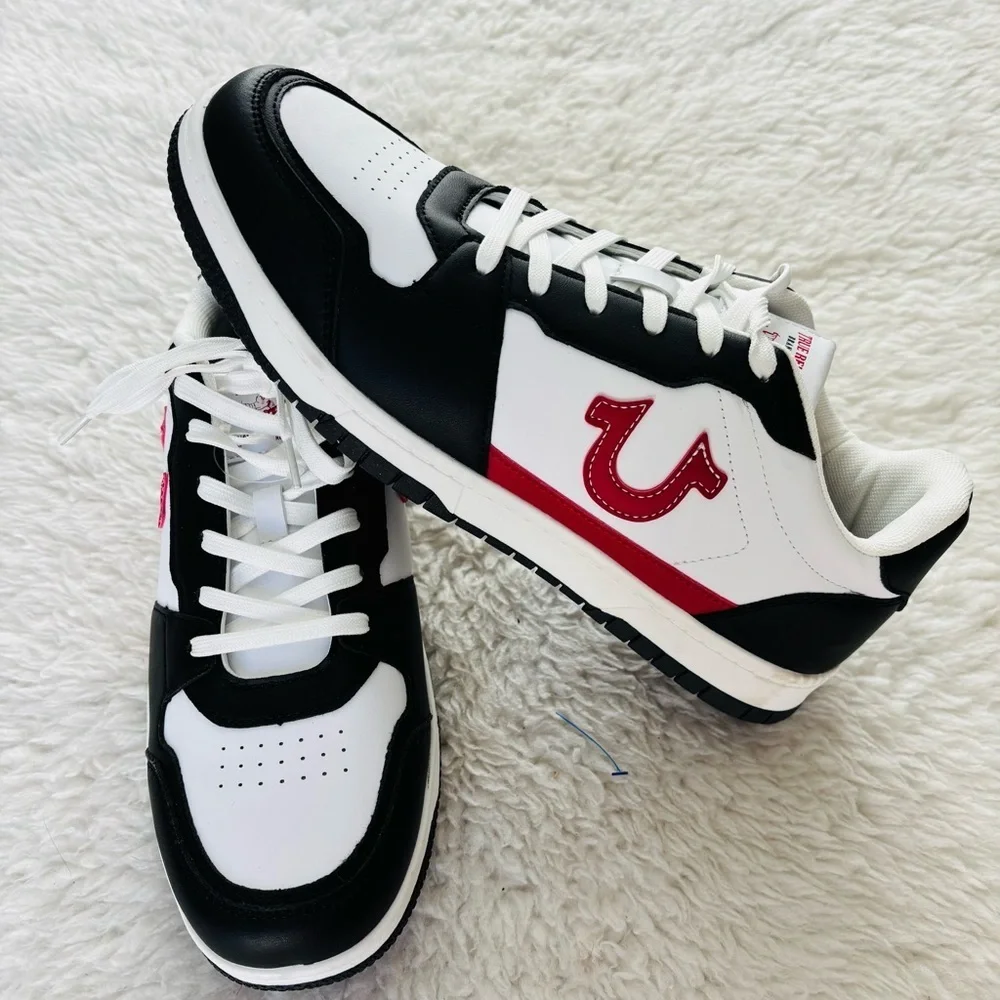 True Religion Arthur S Black and White Sneakers with Red Accents Logo size 10 M
